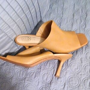 Vince Camuto Tan Leather Sandals with Classic Design